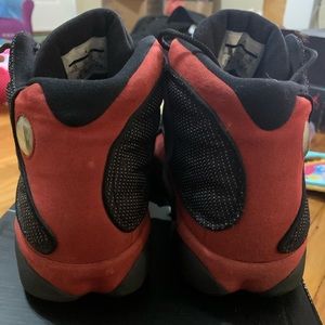 Jordan retro 13 (2012) black and red, still in great condition, some wear & tear